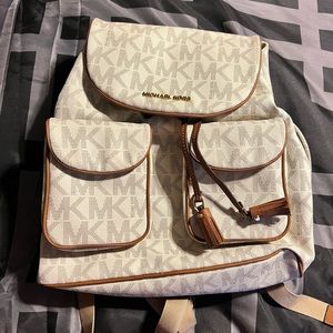Kors multiple pocket backpack 🎒 purse